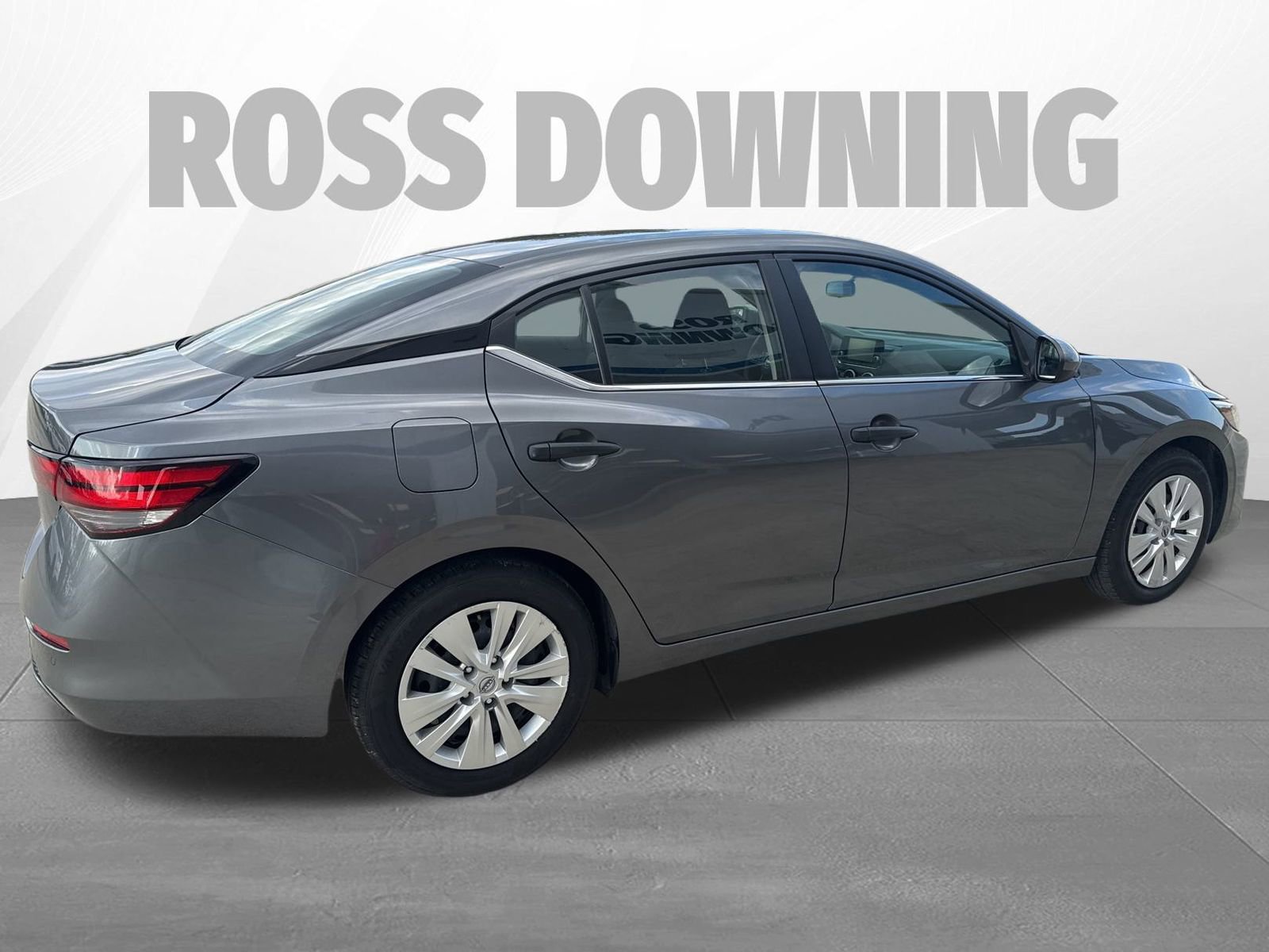 Used 2025 Nissan Sentra S image 7