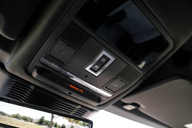 New 2026 Land Rover Discovery Sport Landmark AWD/4WD image 33