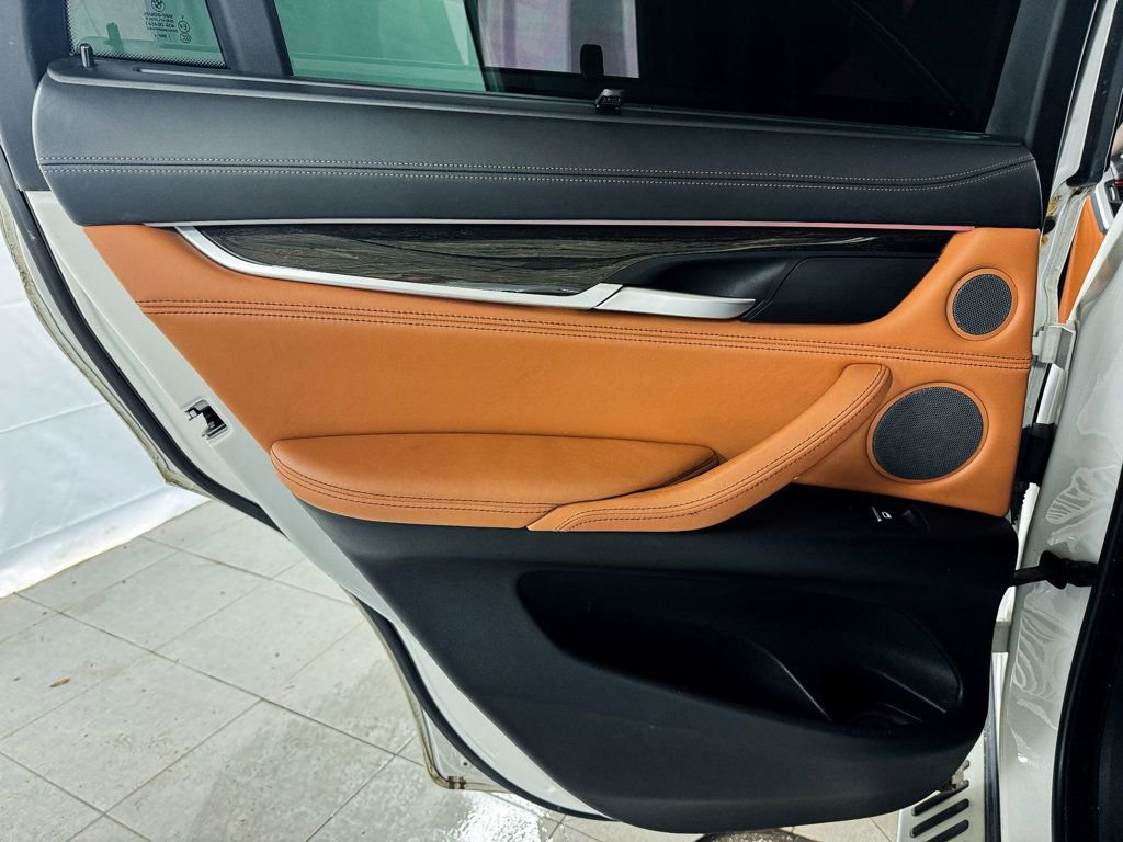 Used 2015 BMW X6 xDrive35i image 16