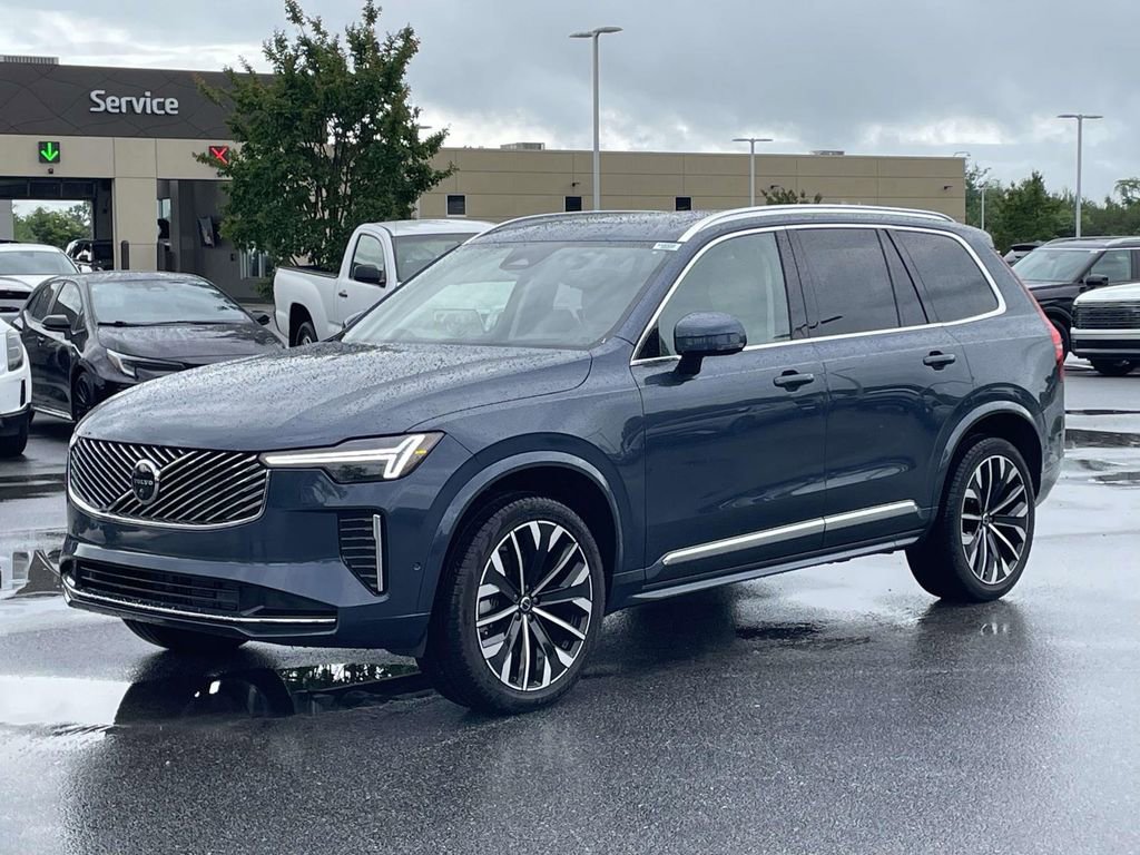 Used 2026 Volvo XC90 B6 Ultra w/ Protection Package AWD/4WD image 24