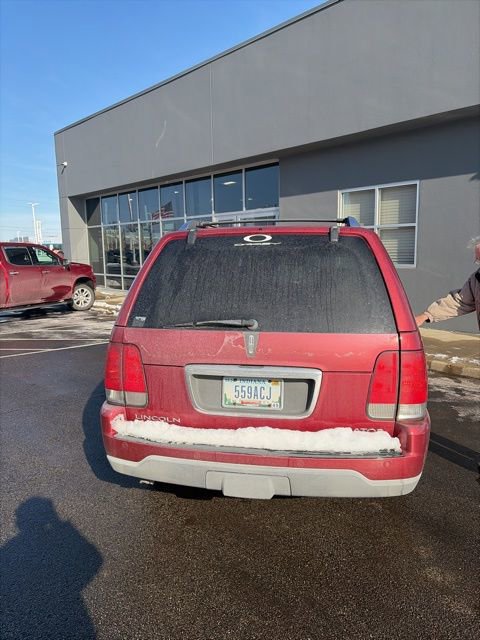 Used 2004 Lincoln Aviator AWD image 4