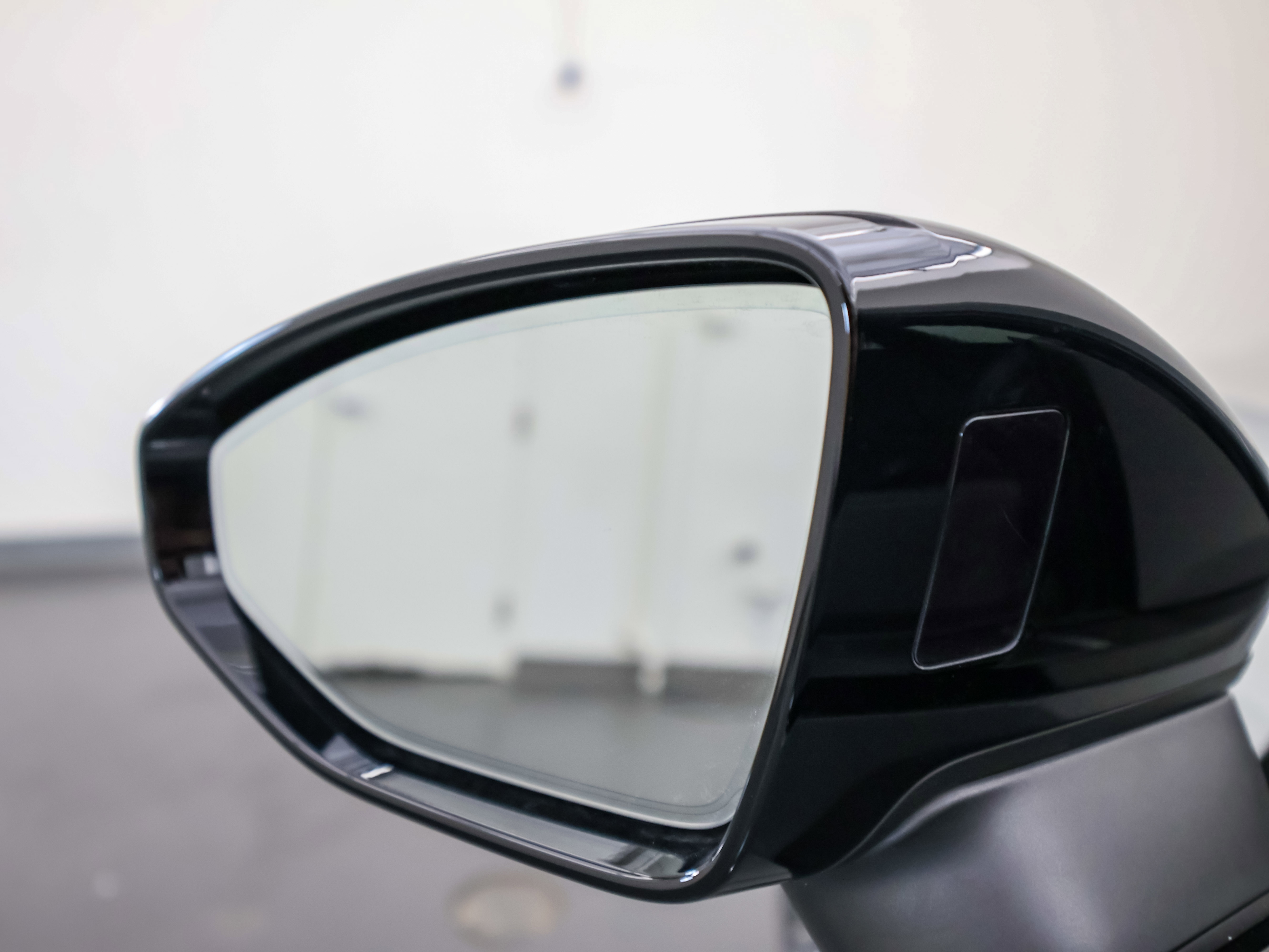 Used 2023 Audi S7 Prestige w/ Prestige Package image 32