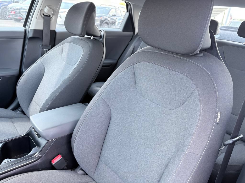 Used 2025 Kia K4 FWD image 12