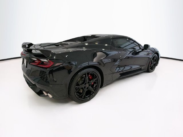 Used 2022 Chevrolet Corvette Stingray Premium Conv w/ Z51 Performance Package RWD image 7
