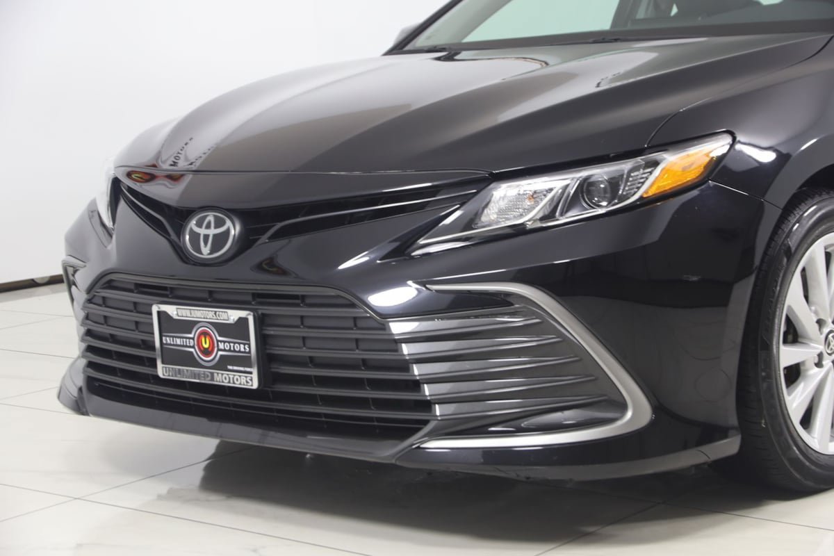 Used 2023 Toyota Camry LE FWD image 37