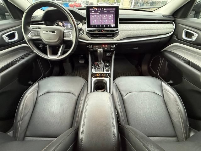 Used 2022 Jeep Compass Latitude AWD/4WD image 21