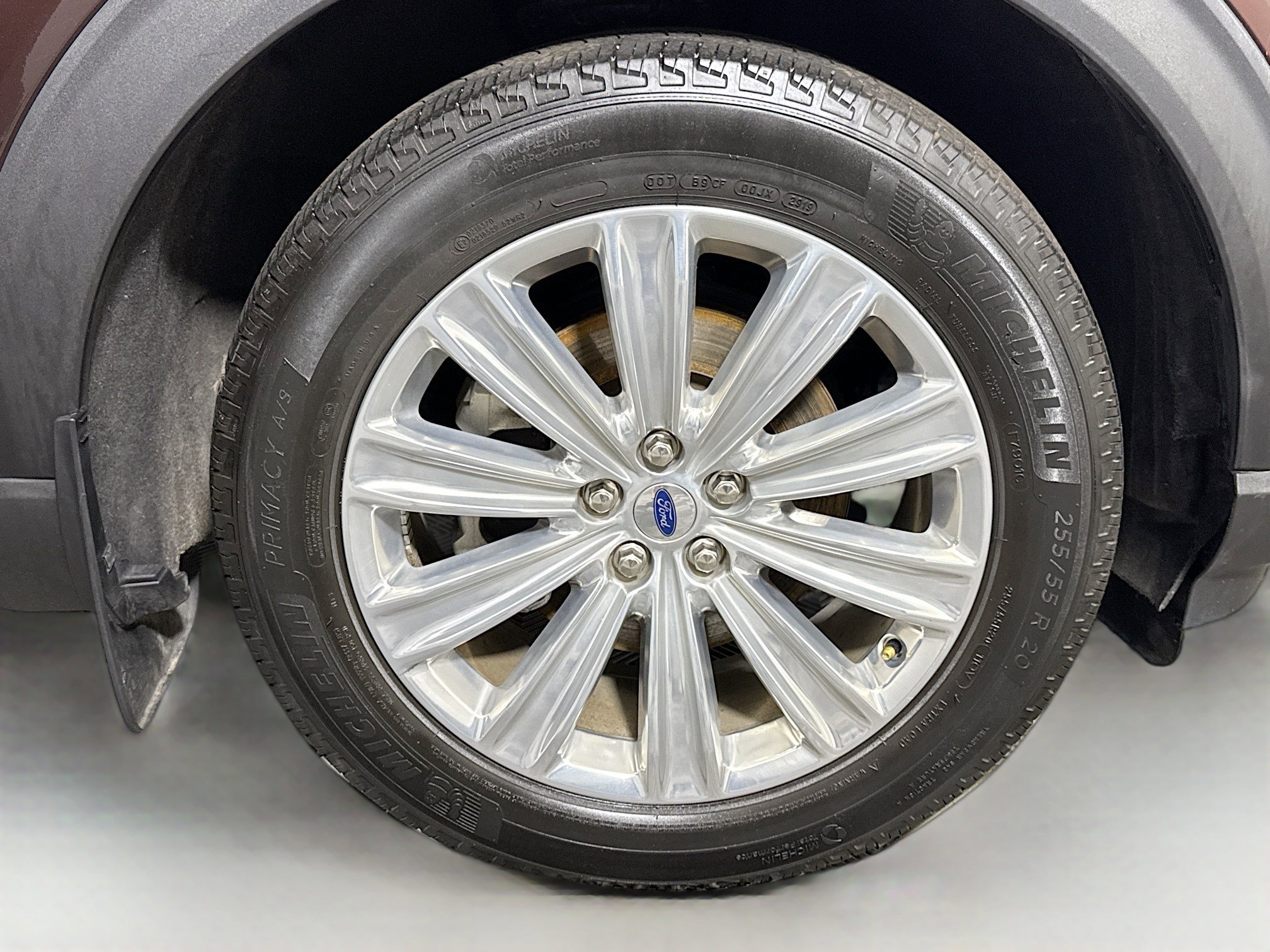 Used 2020 Ford Explorer Limited image 32