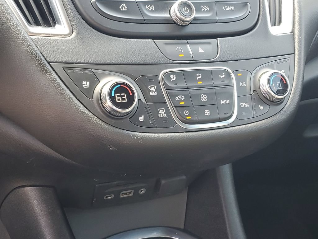 Used 2023 Chevrolet Malibu LT w/ Driver Confidence Package FWD image 19