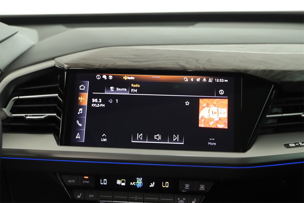 Used 2023 Audi Q4 e-tron Premium Plus w/ Premium Plus image 20