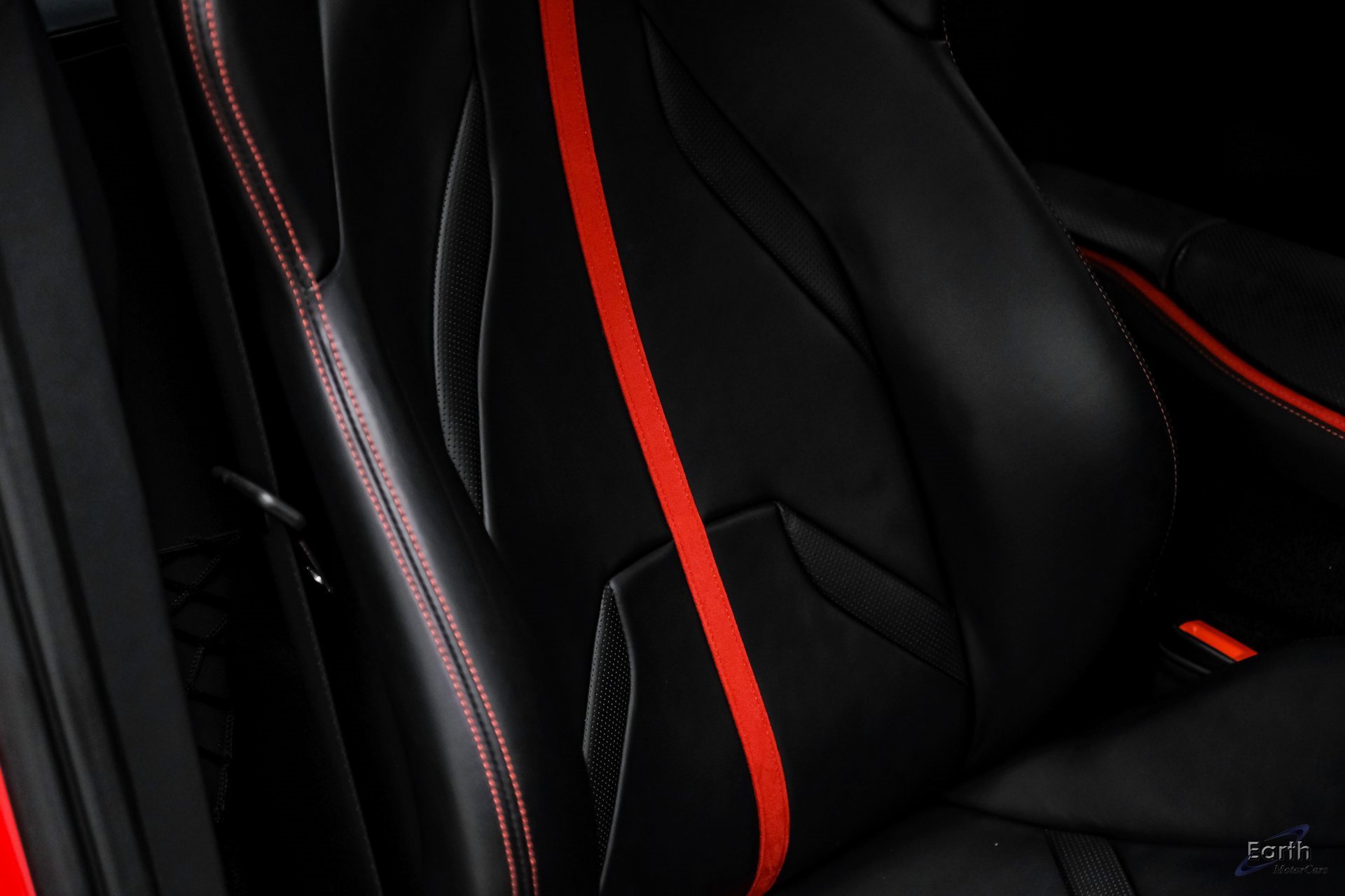 Used 2018 Ferrari 812 Superfast image 59