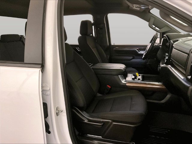 Used 2024 Chevrolet Silverado 2500 LT AWD/4WD image 7