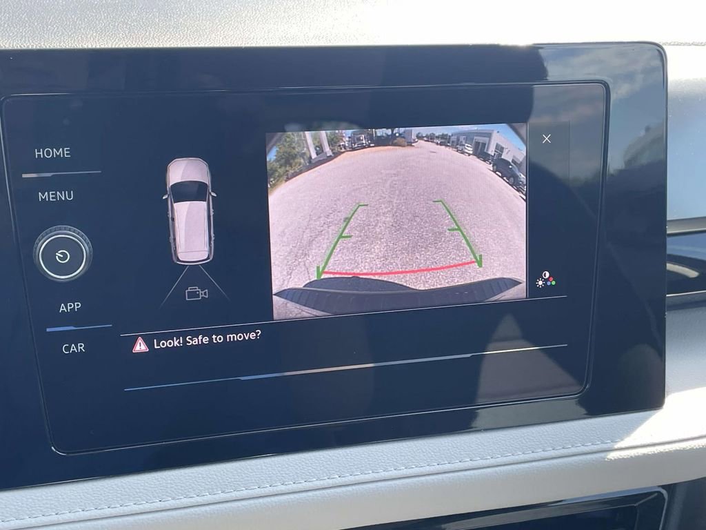 Used 2025 Volkswagen Taos S FWD image 25