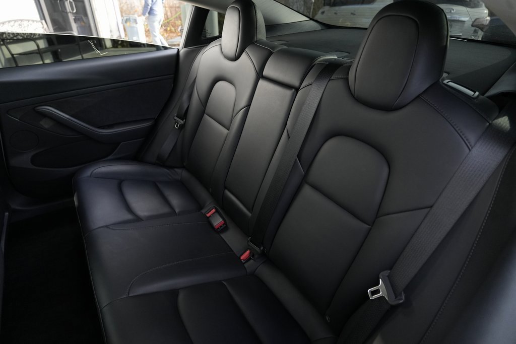 Used 2023 Tesla Model 3 Standard Range image 24