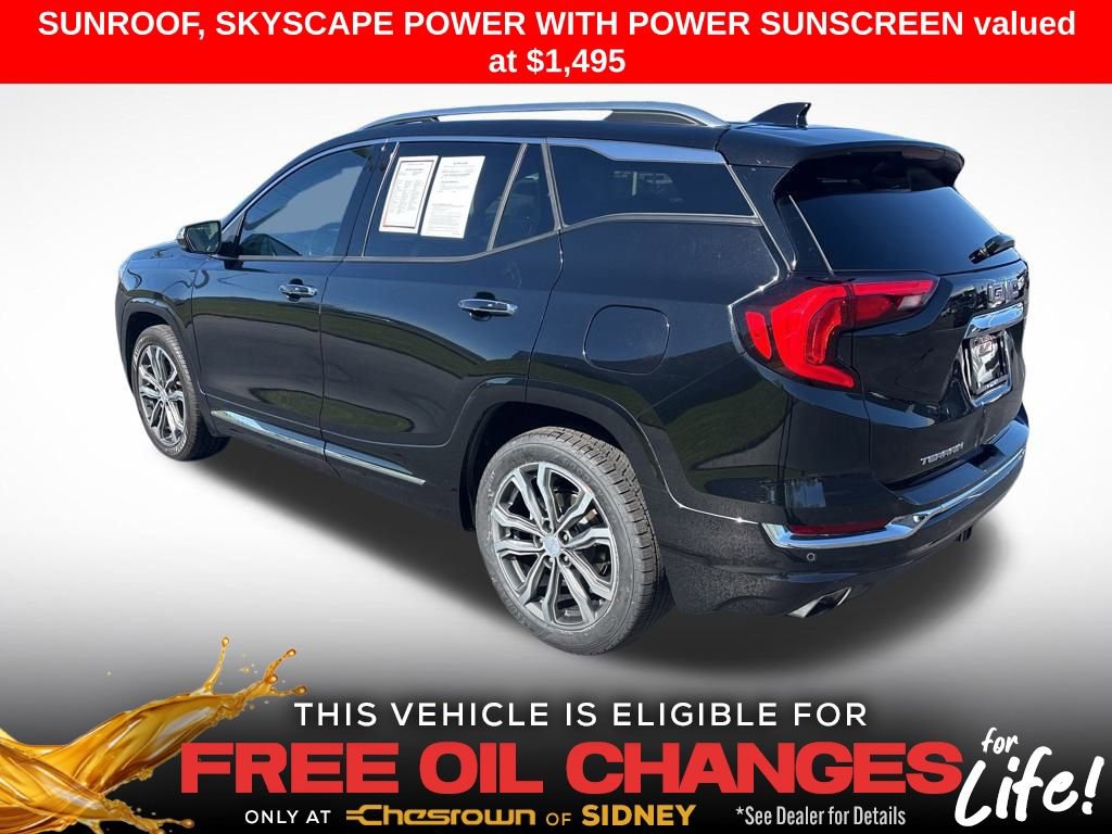 Used 2020 GMC Terrain Denali w/ Denali Premium Package image 3