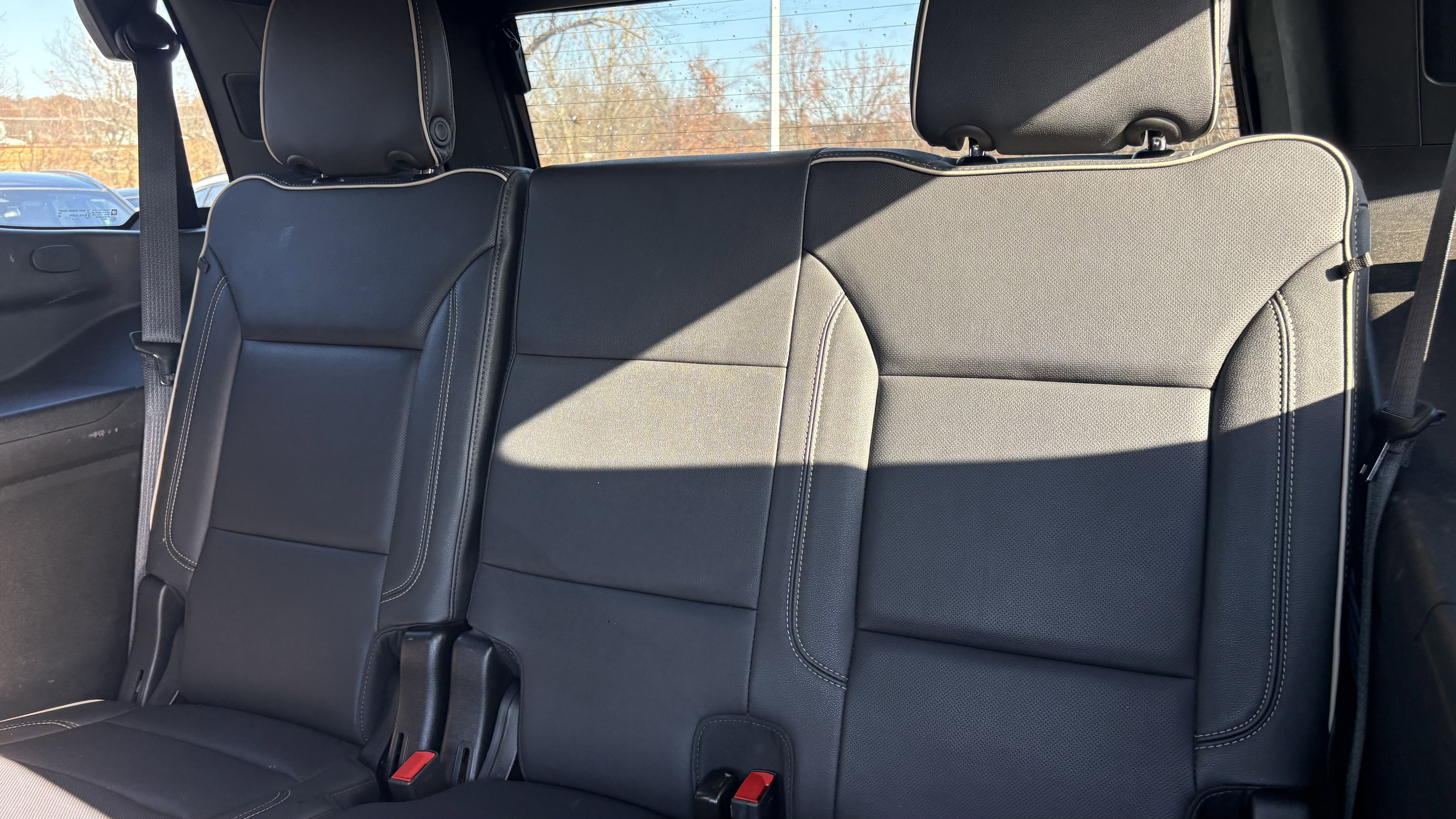 Used 2024 Chevrolet Tahoe Premier image 32