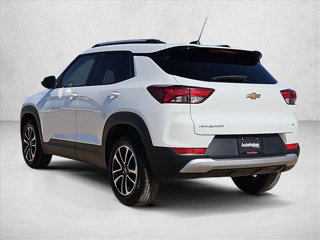 Used 2025 Chevrolet TrailBlazer LT image 8