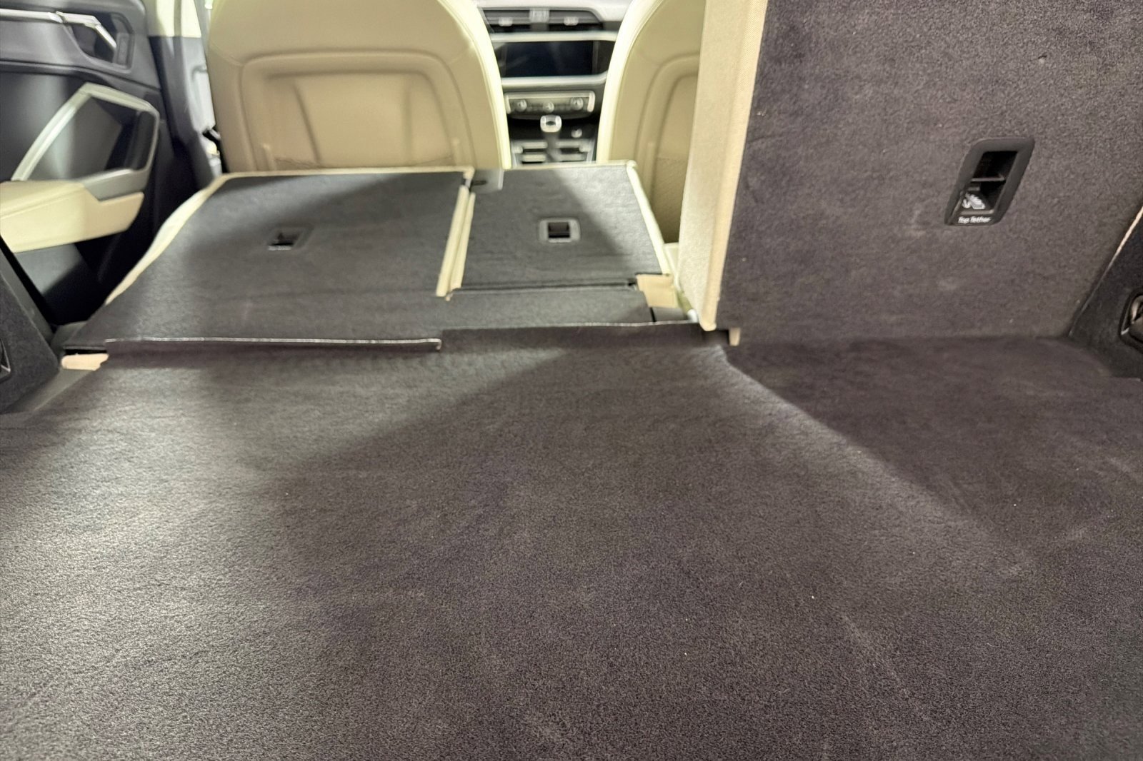 Used 2022 Audi Q3 2.0T Premium image 14