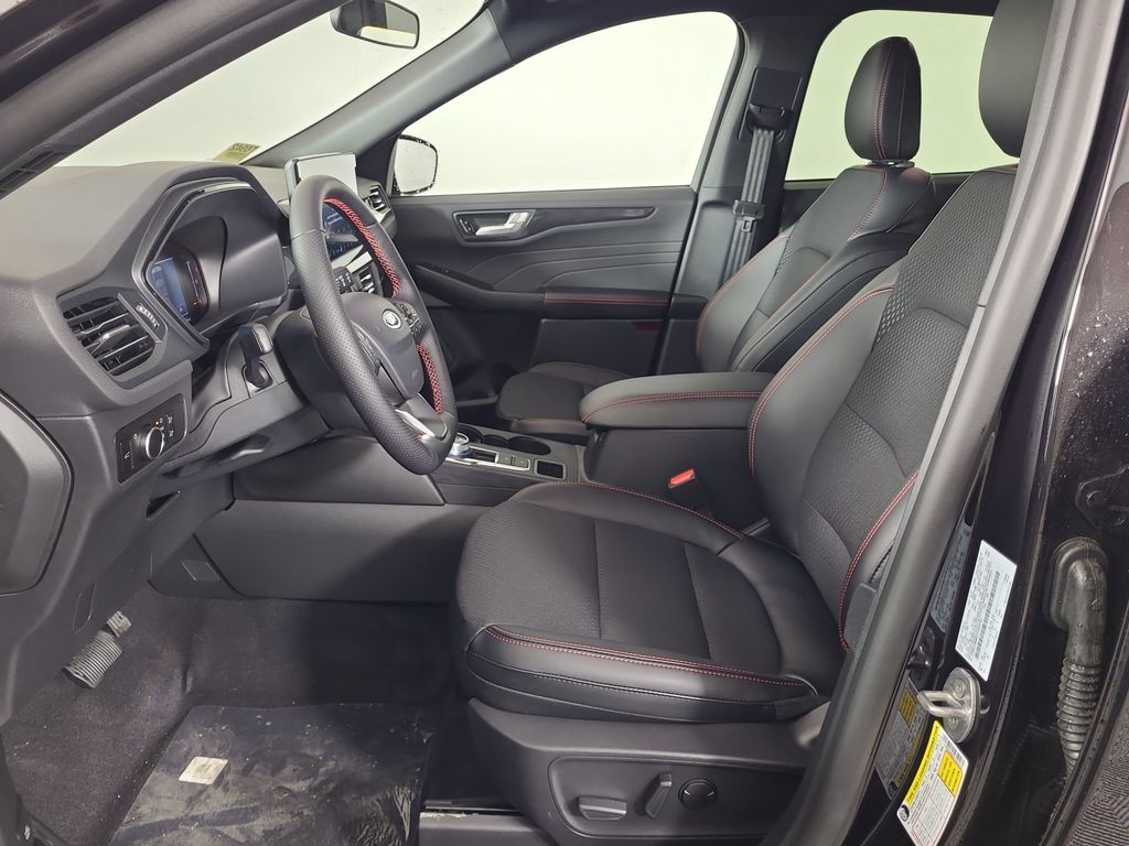 New 2026 Ford Escape ST-Line w/ Tech Pack #1 AWD/4WD image 19
