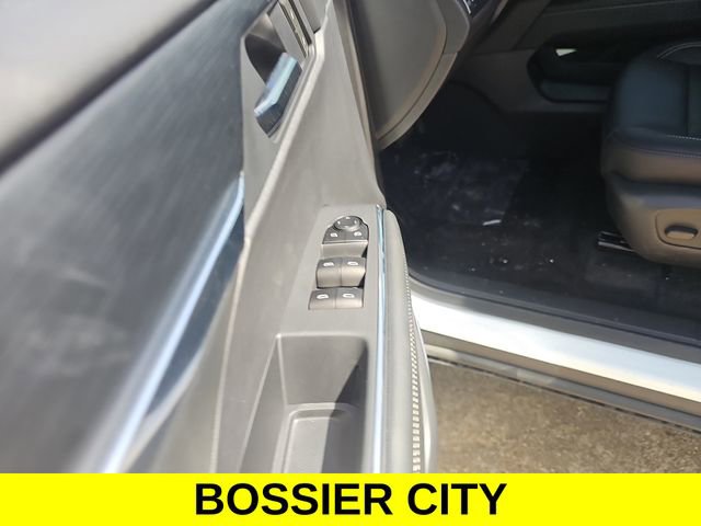 New 2025 GMC Acadia Elevation w/ Elevation Premium Package image 11