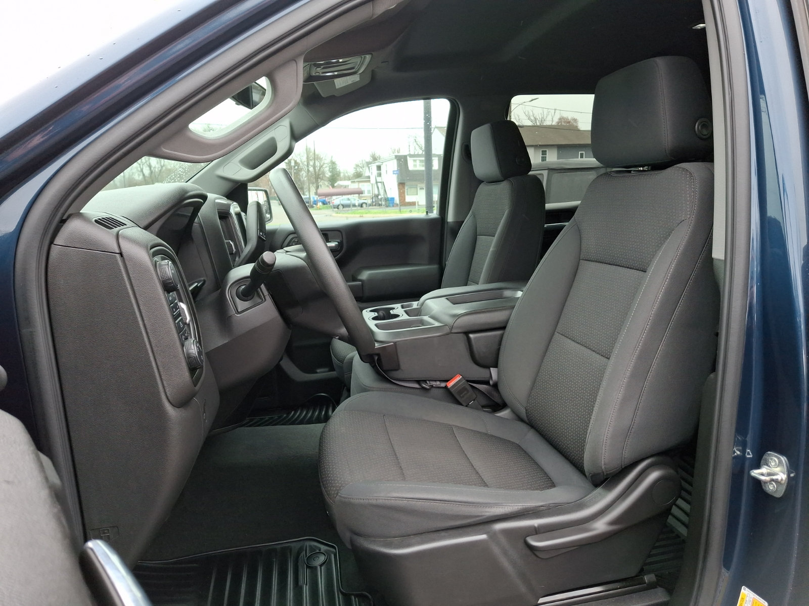Used 2020 Chevrolet Silverado 1500 Custom Trail Boss w/ Custom Convenience Package AWD/4WD image 13