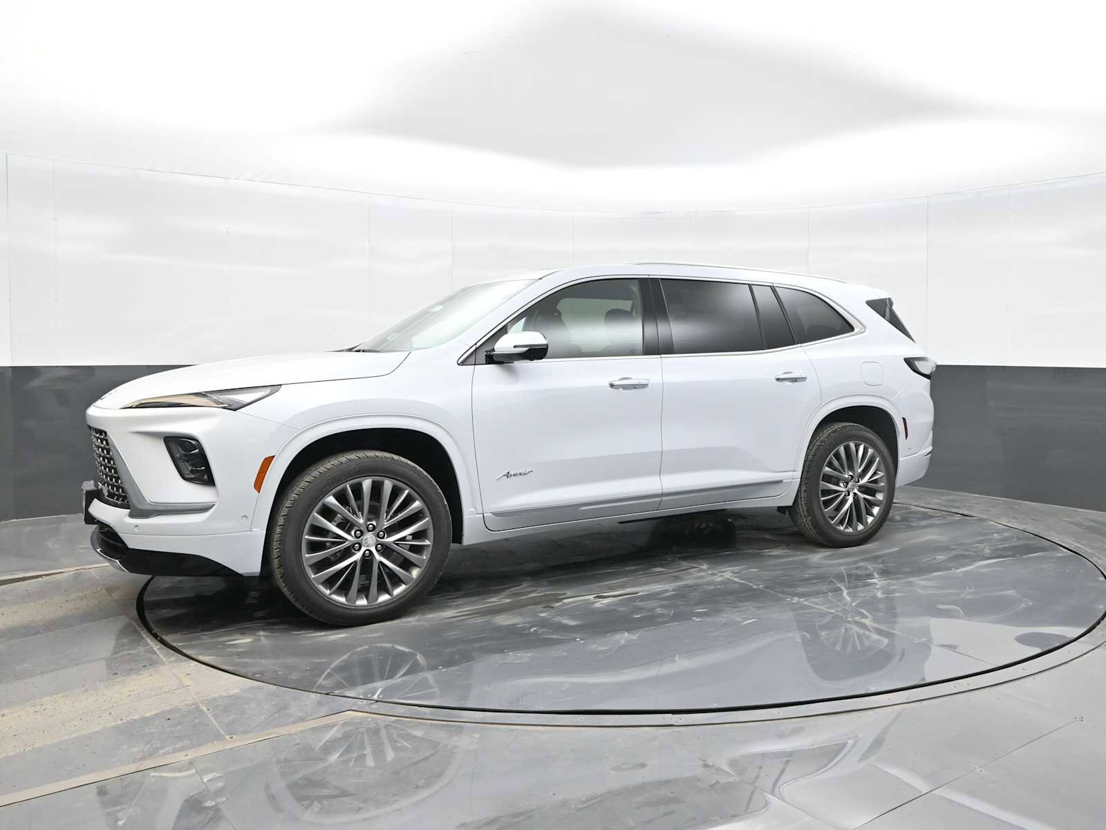 New 2026 Buick Enclave Avenir w/ Super Cruise Package image 6