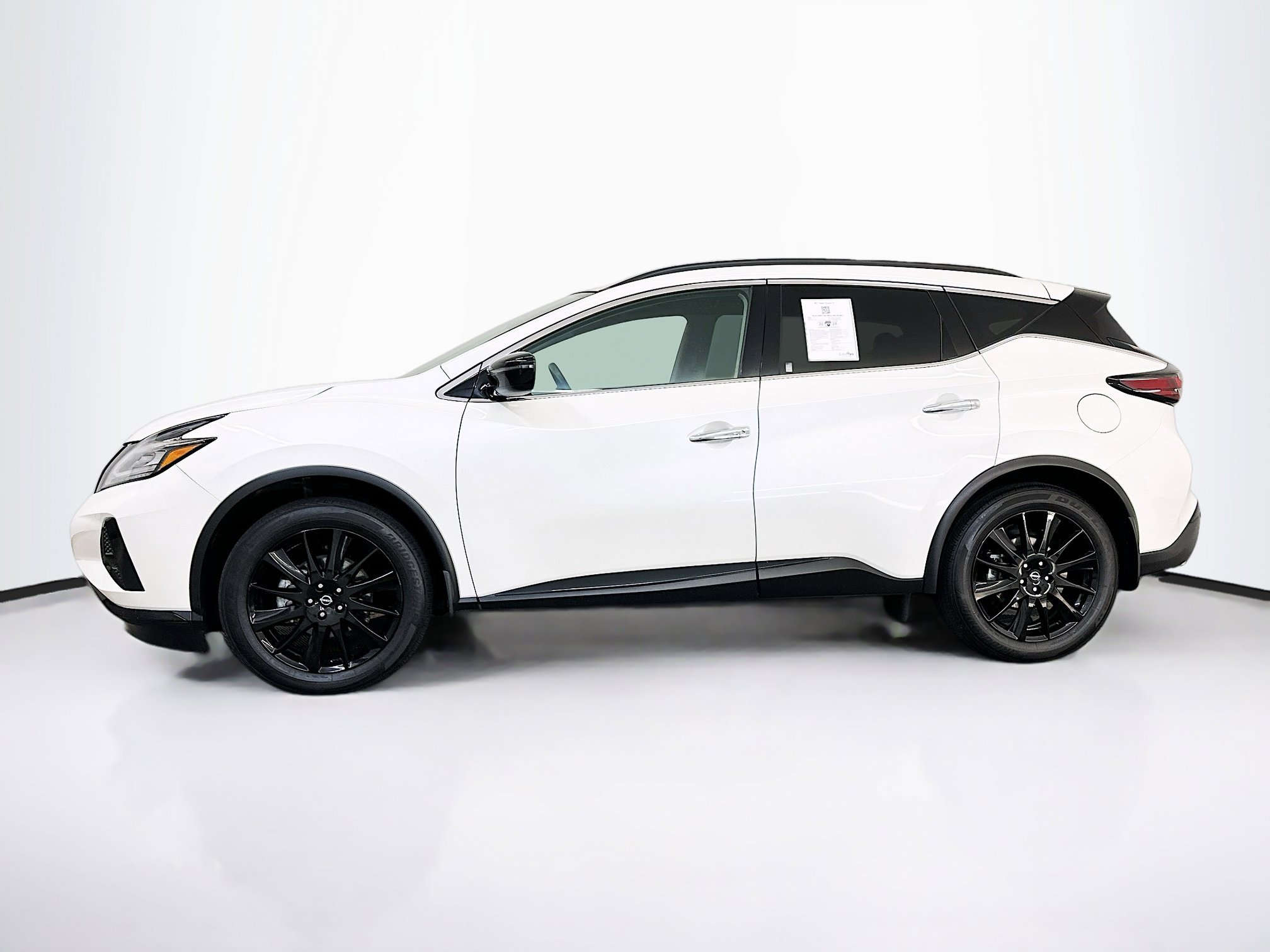 Used 2023 Nissan Murano SV w/ SV Midnight Edition Package image 4
