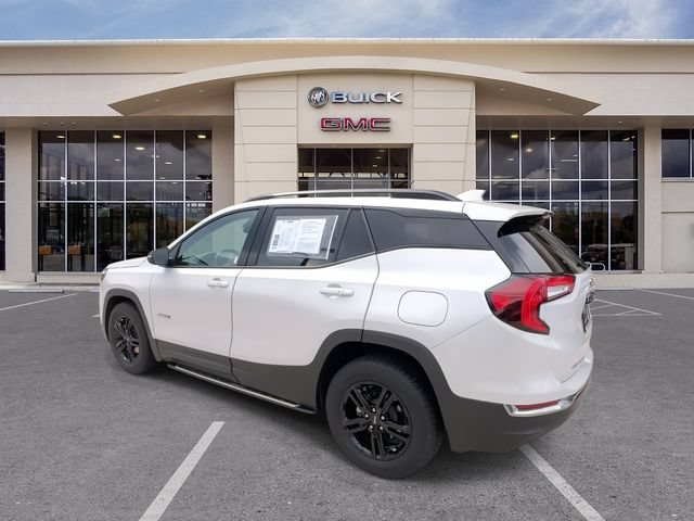 Certified 2022 GMC Terrain AT4 w/ Tech Package AWD/4WD image 10