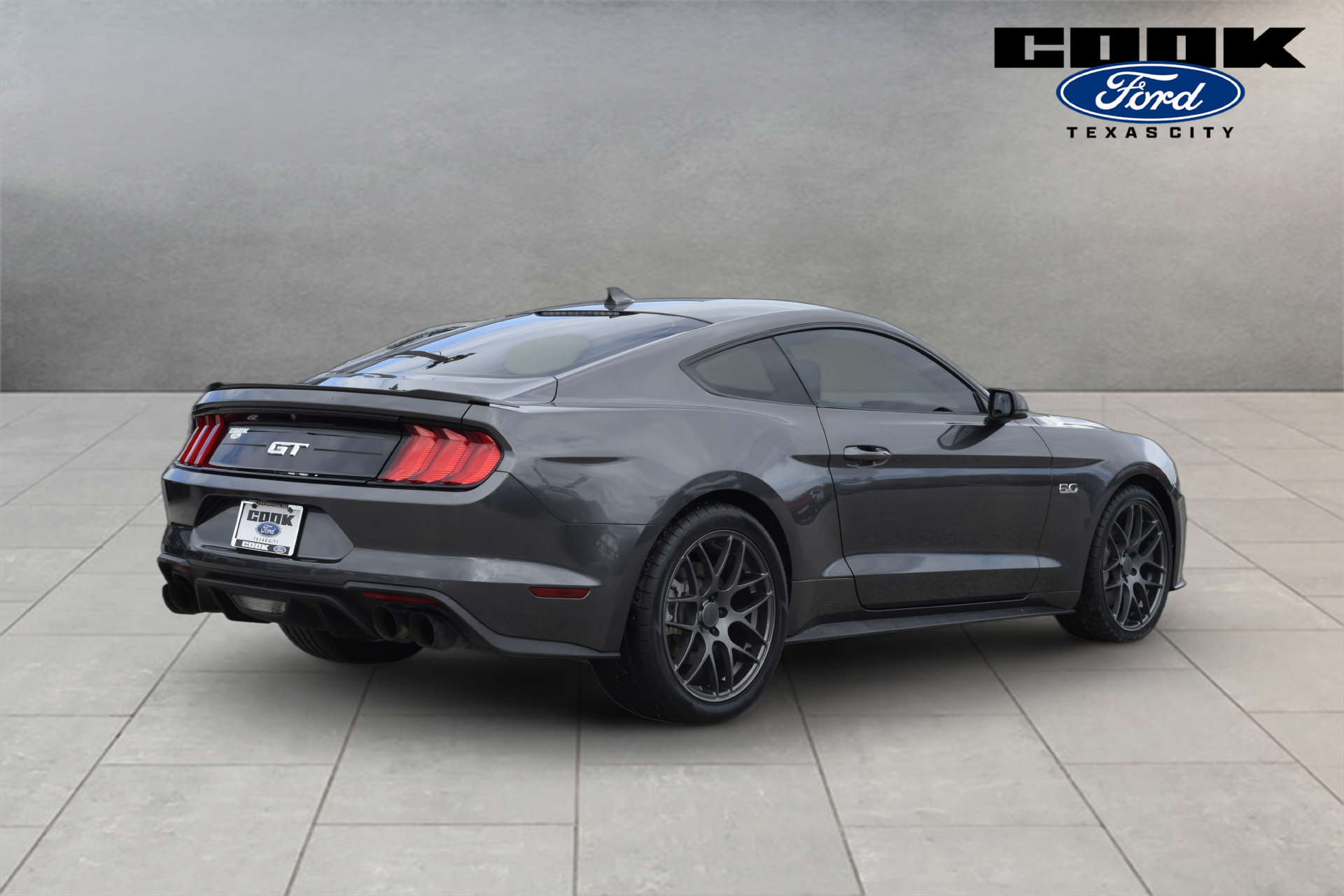 Used 2020 Ford Mustang GT Premium w/ Equipment Group 401A RWD image 3