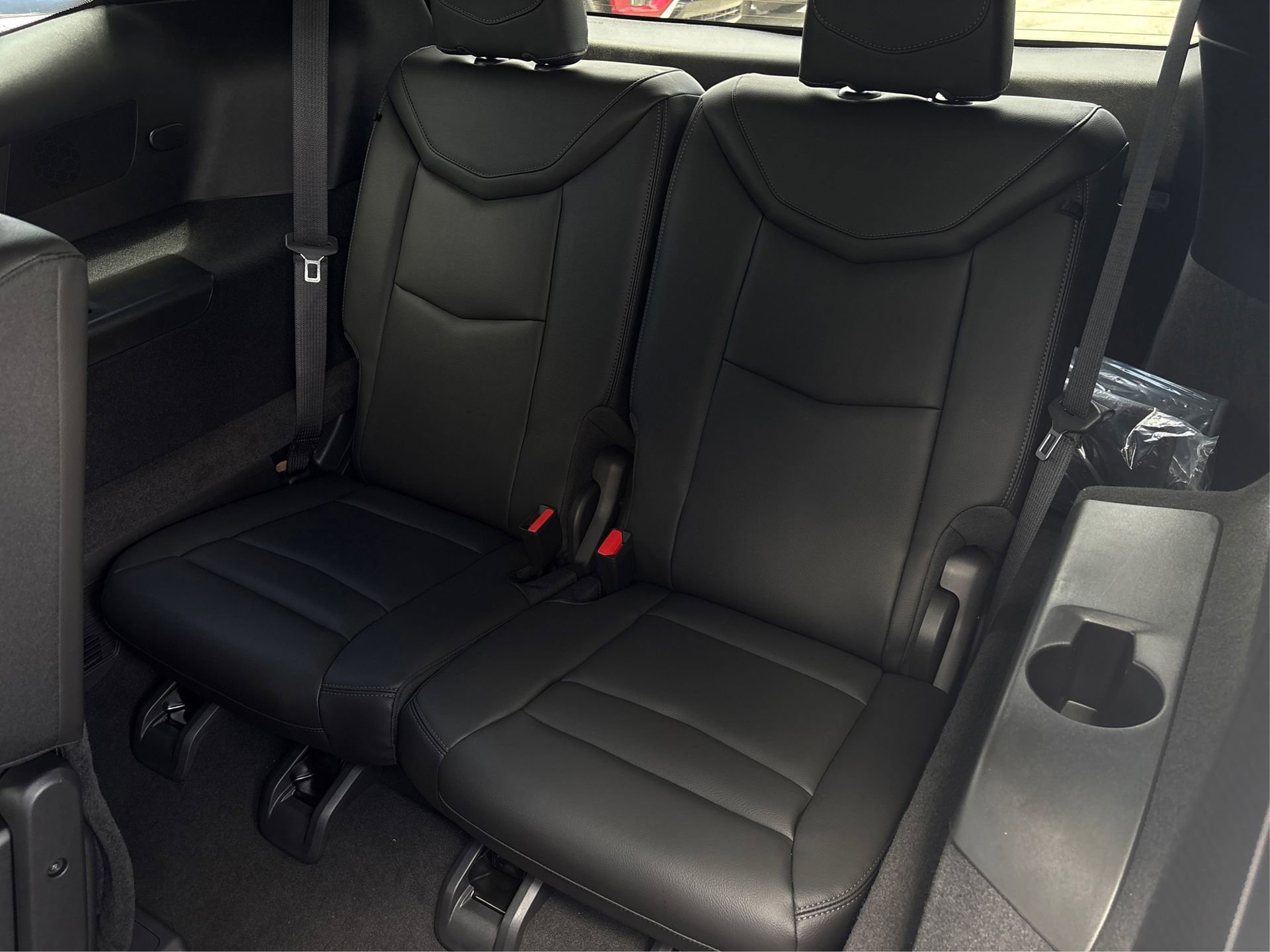 New 2025 Cadillac XT6 Luxury image 12