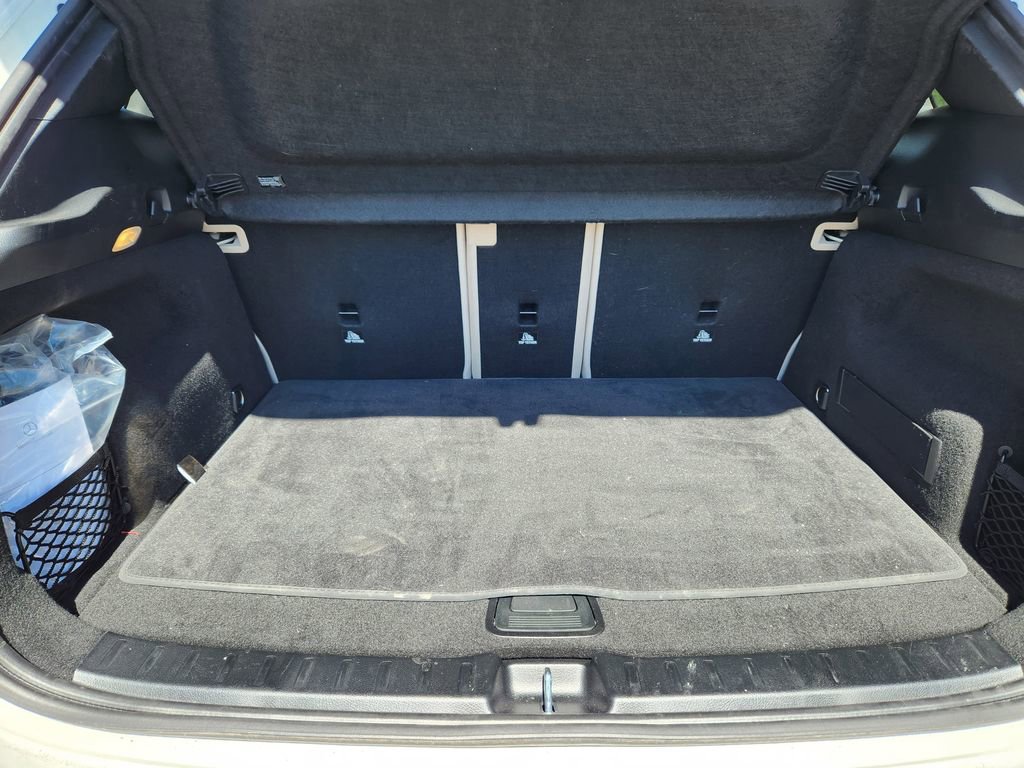 Used 2025 Mercedes-Benz GLA 250 4MATIC image 32