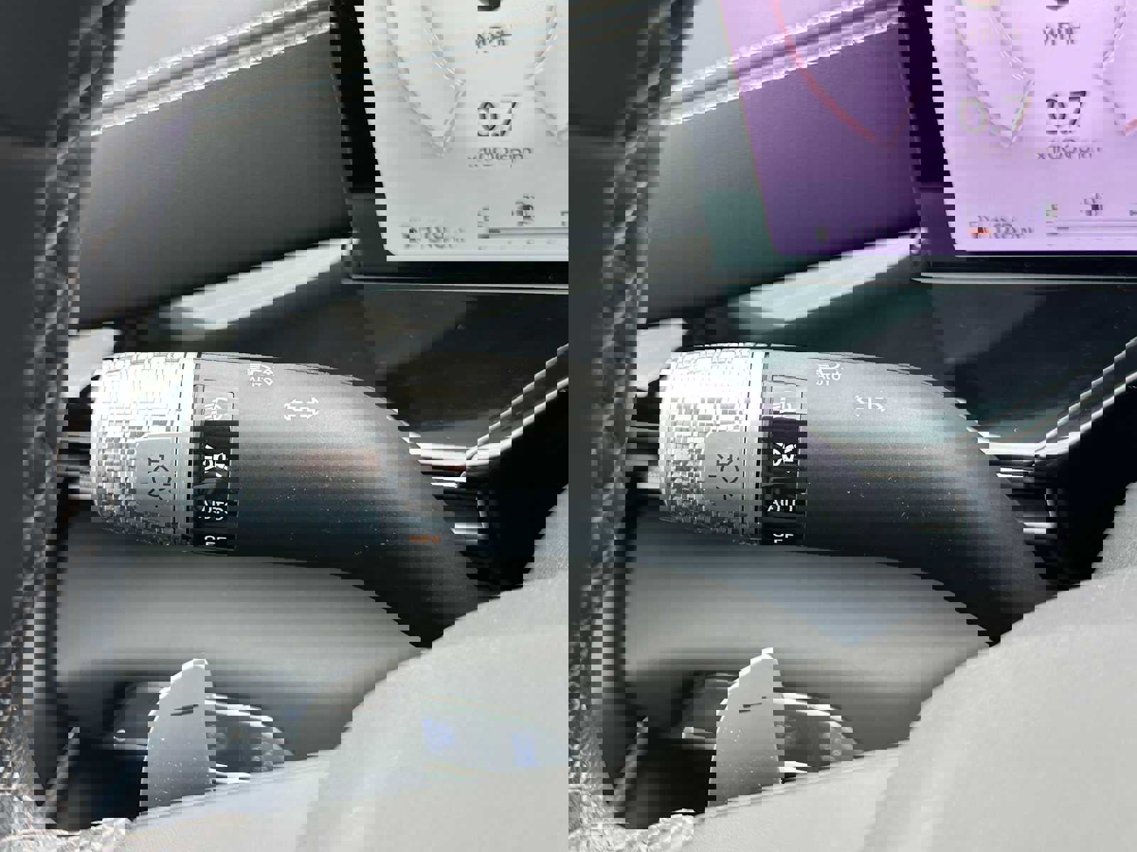 Used 2025 Genesis GV80 2.5T Standard image 34