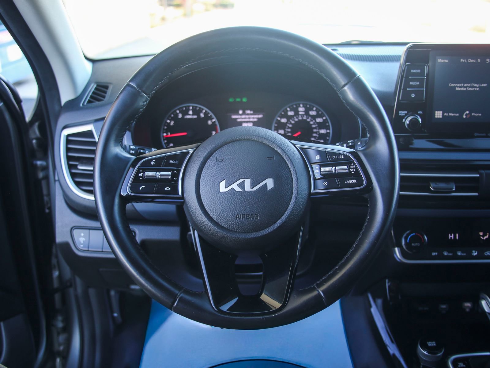 Used 2023 Kia Seltos S image 20