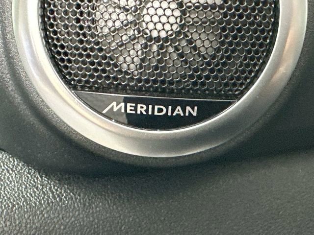 Used 2023 Land Rover Range Rover Evoque R-Dynamic S image 19