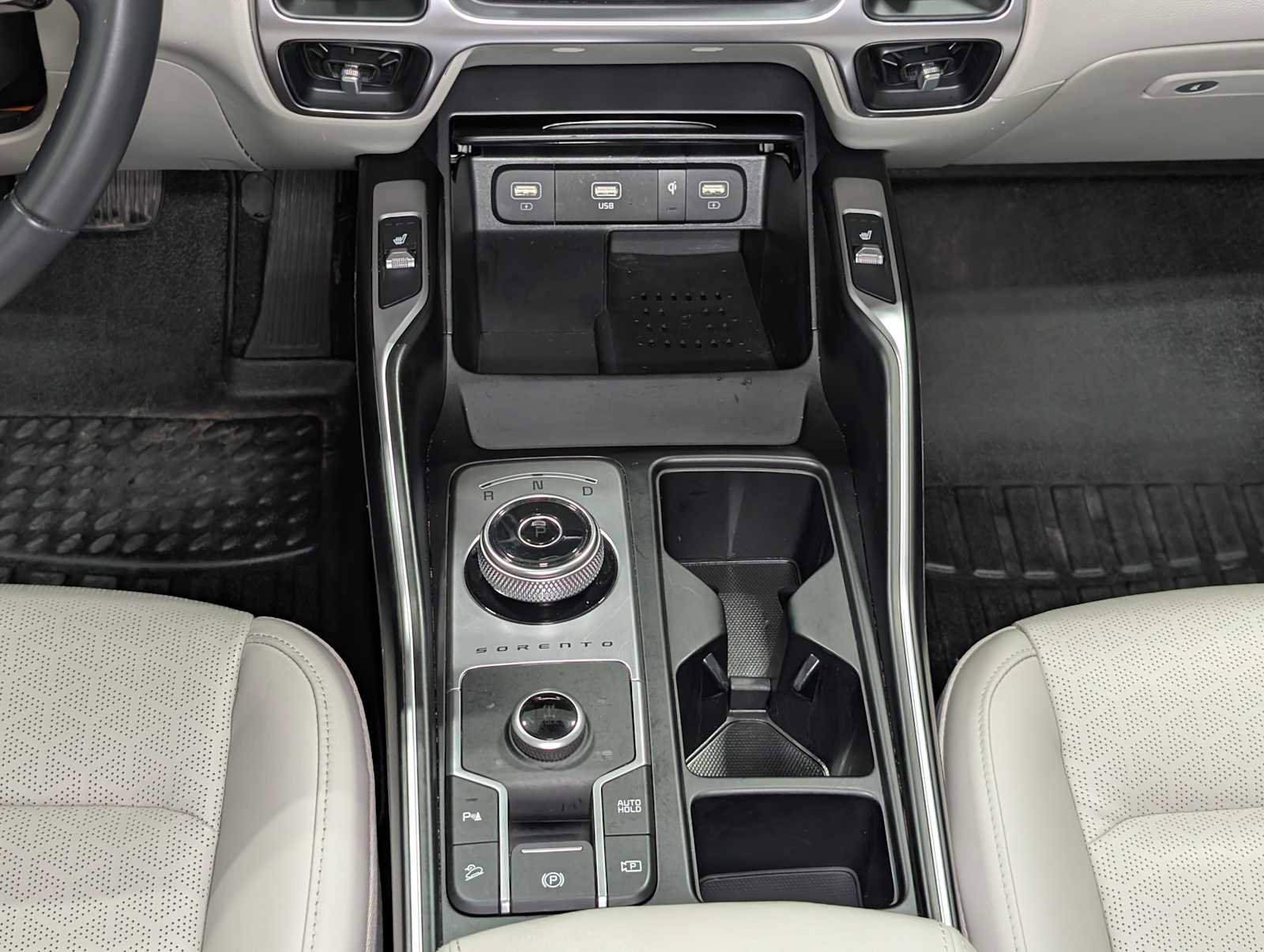 Certified 2023 Kia Sorento EX image 18