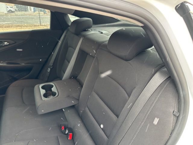 Used 2021 Chevrolet Malibu LT image 16