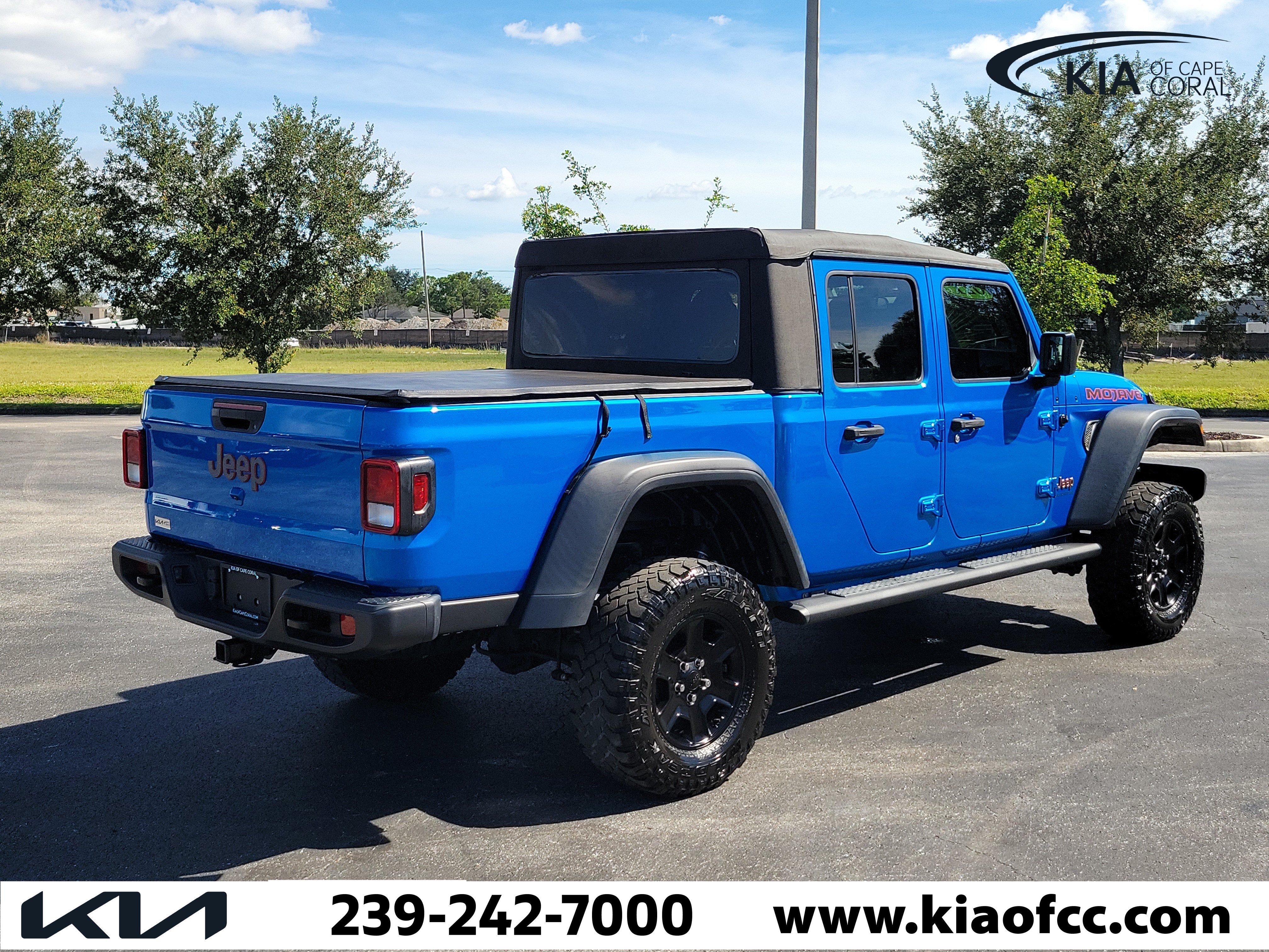 Used 2021 Jeep Gladiator Mojave w/ Trailer Tow Package AWD/4WD image 6