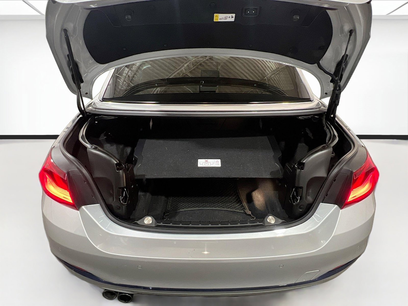 Used 2020 BMW 430i Convertible w/ Convenience Package RWD image 19