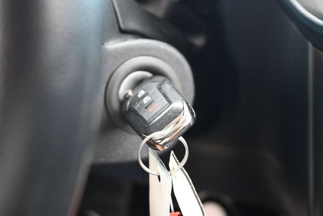 Used 2025 Ford Maverick XL w/ Equipment Group 102A AWD/4WD image 21