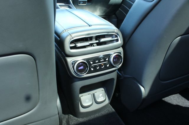 Used 2022 Genesis GV80 3.5T w/ Prestige Package 07 AWD/4WD image 35