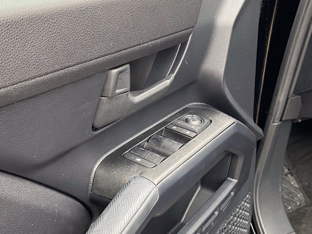 Used 2025 Toyota 4Runner SR5 RWD image 12