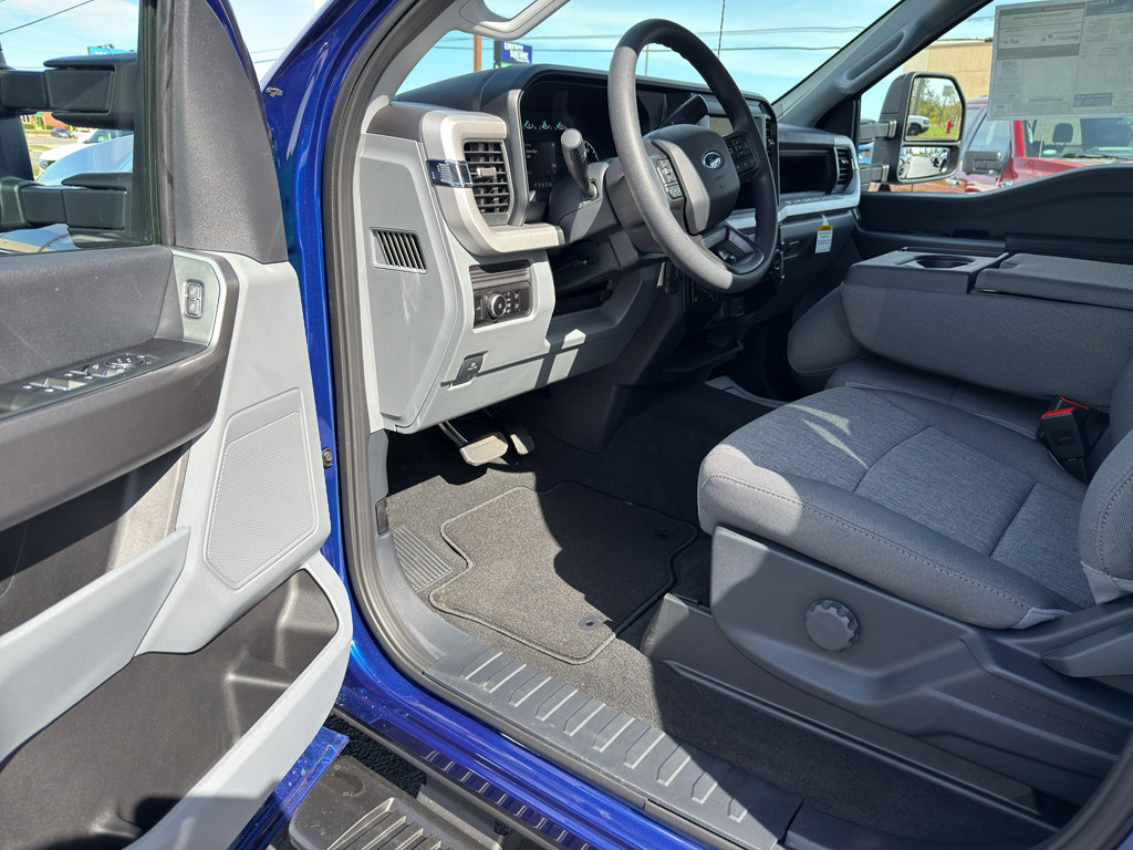 New 2026 Ford F350 XL image 10