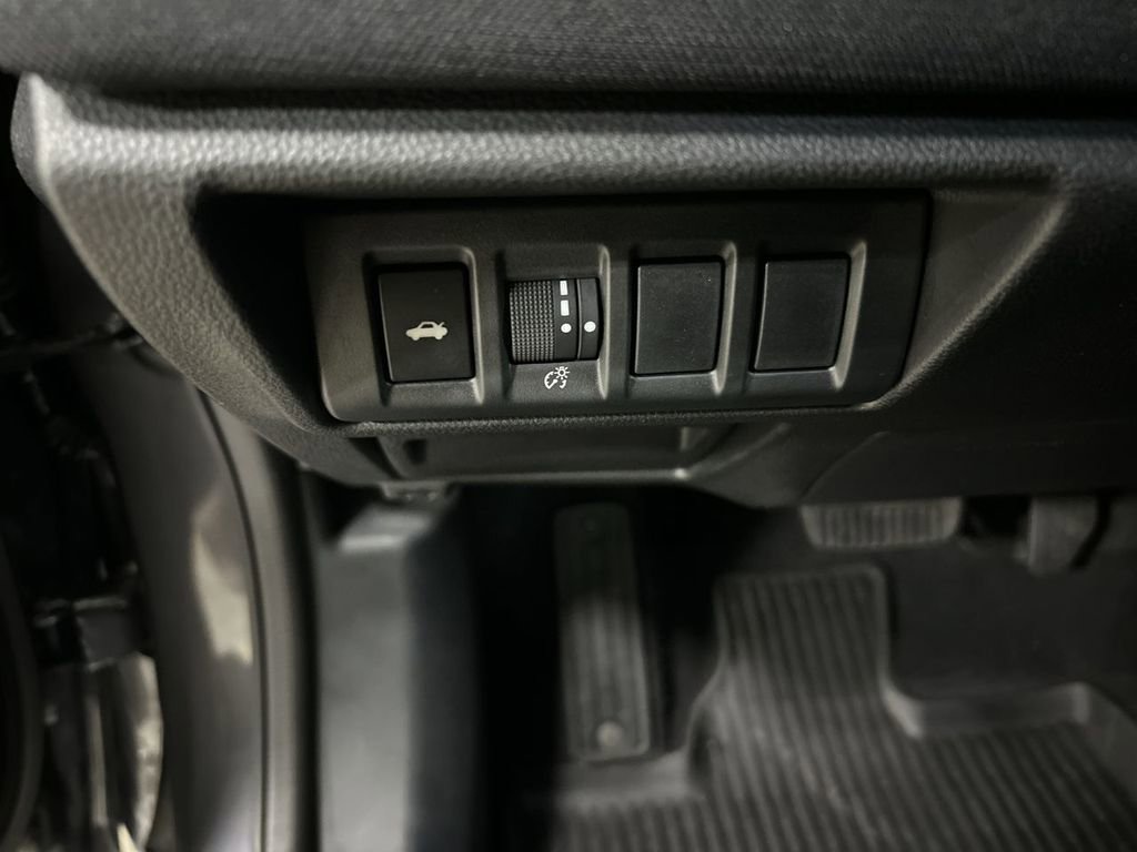 Certified 2025 Subaru Legacy Premium image 17