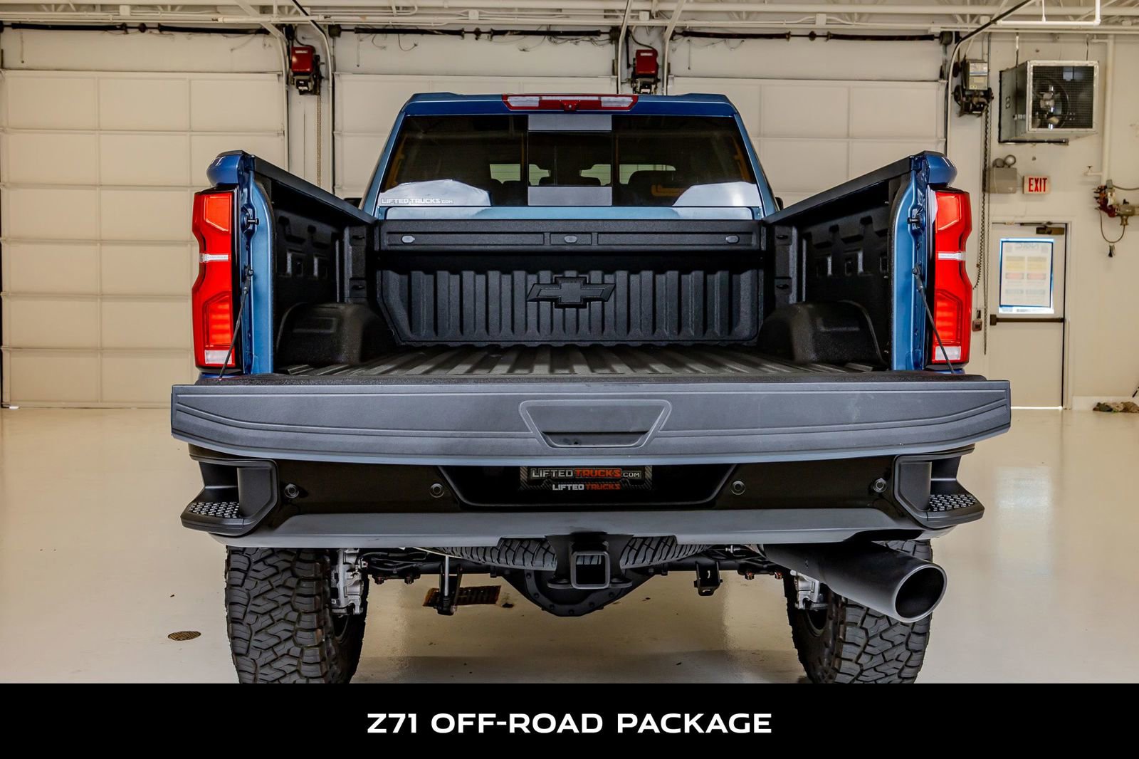 Used 2025 Chevrolet Silverado 2500 LT w/ Trail Boss Package AWD/4WD image 8