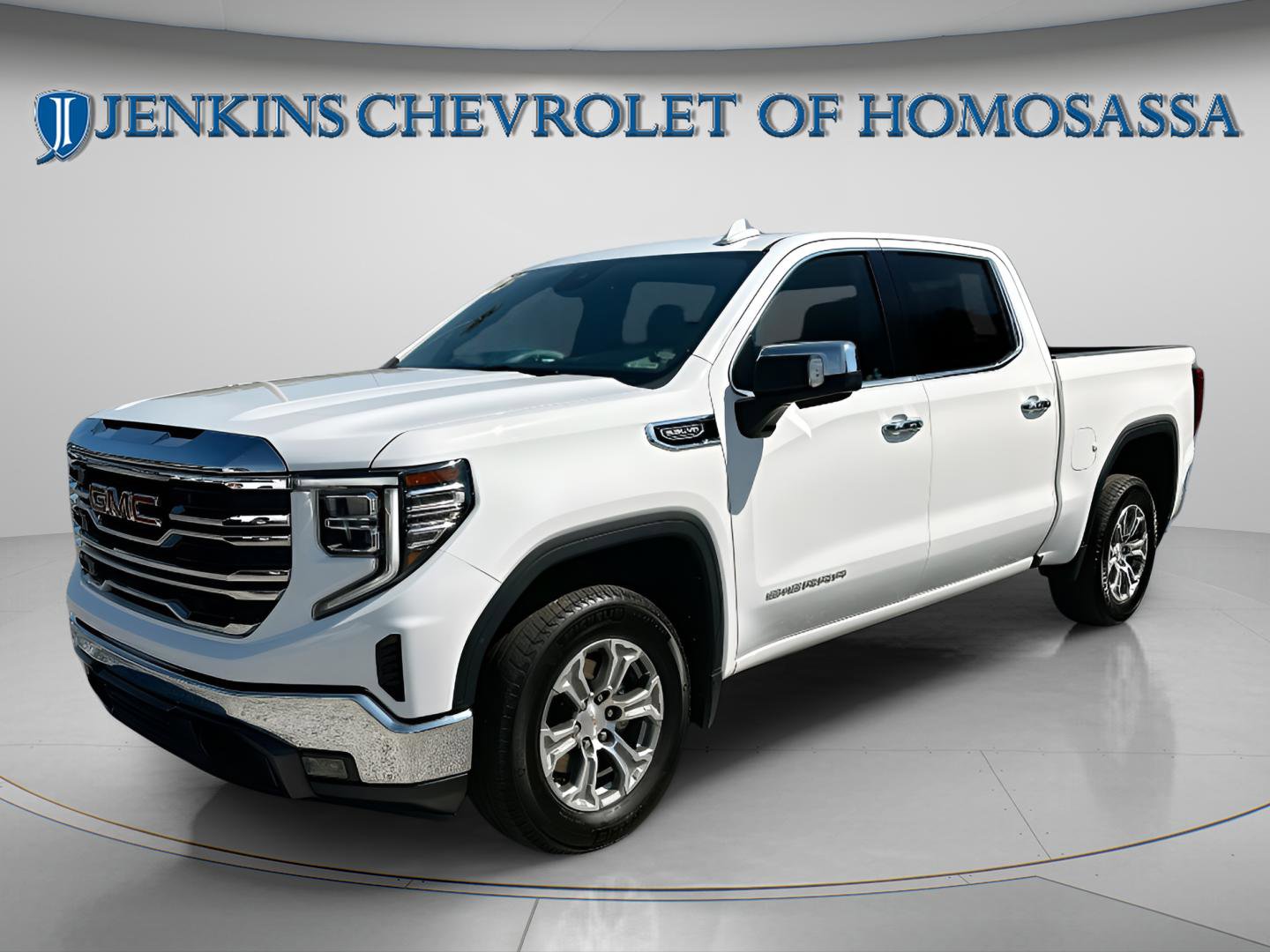 Used 2025 GMC Sierra 1500 SLT image 5