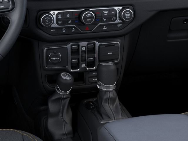 New 2026 Jeep Gladiator Sport AWD/4WD image 24