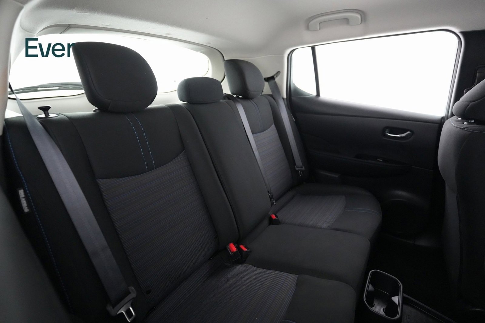 Used 2024 Nissan Leaf SV Plus image 9