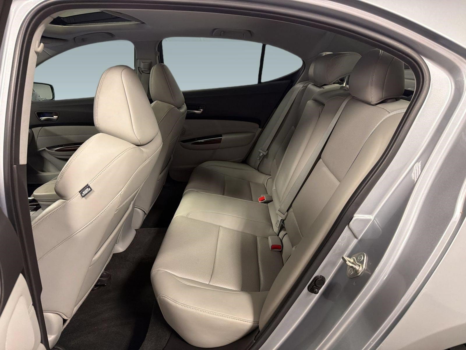 Used 2017 Acura TLX w/ Technology Package FWD image 20