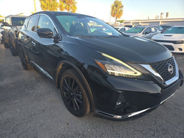 Used 2024 Nissan Murano SL FWD image 3