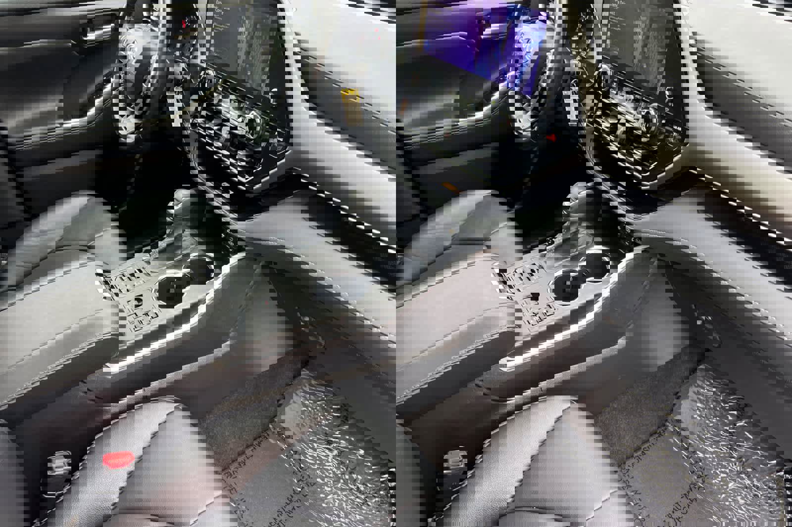 Used 2023 Toyota Highlander L image 18