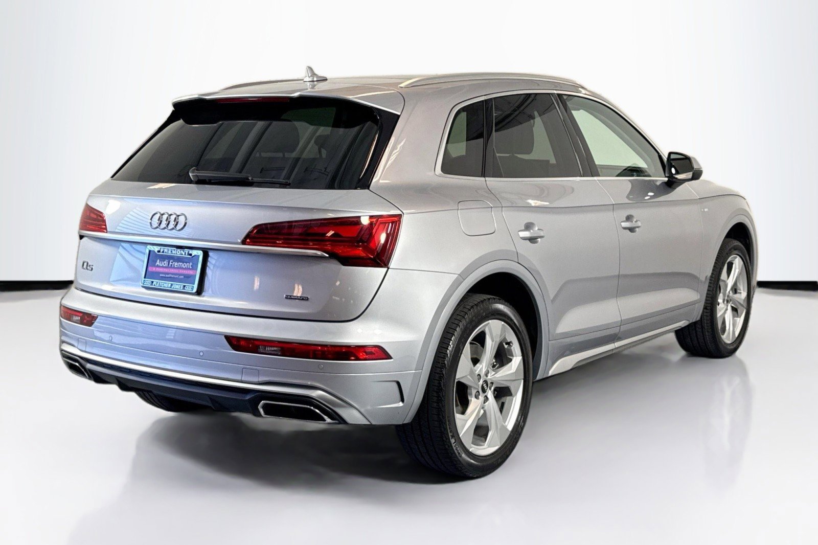 Used 2022 Audi Q5 2.0T Premium Plus w/ Premium Plus Package AWD/4WD image 5